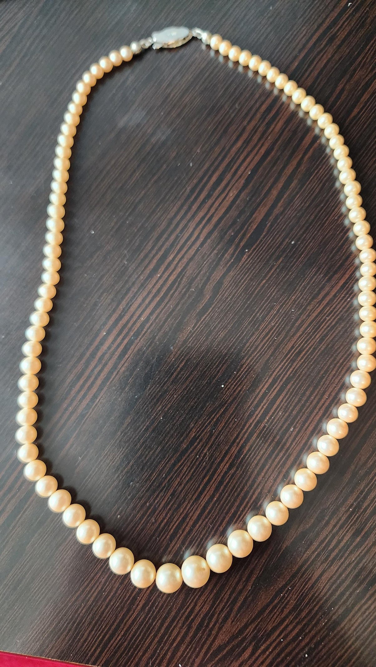 Freshwater Pearl Necklace: Silver Bead Chain, 16 inch