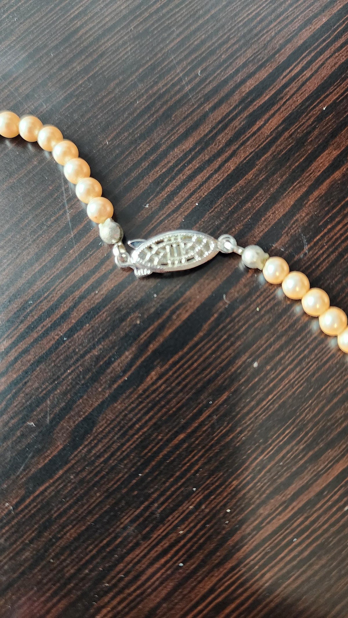 Freshwater Pearl Necklace: Silver Bead Chain, 16 inch