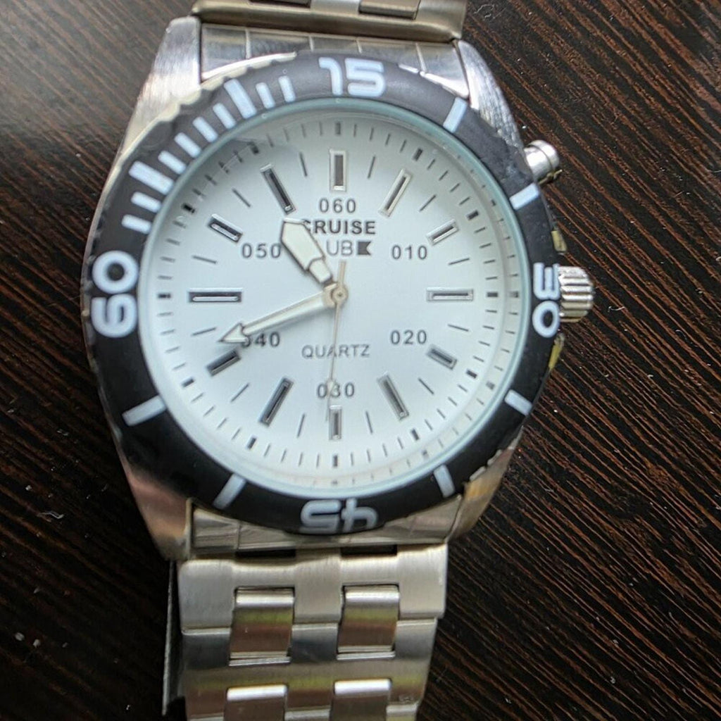 Brand New Cruise Club Quartz Men’s Watch – Sleek & Sophisticated!