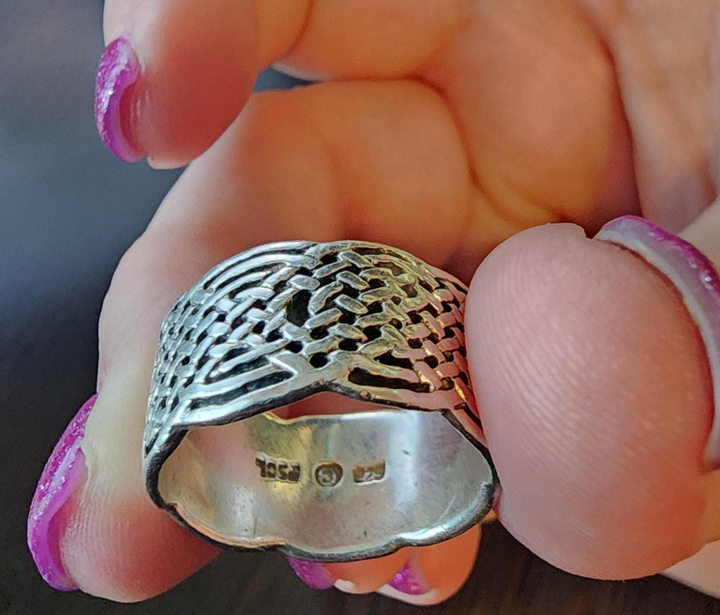 Vintage Celtic Knot Sterling Silver Band Ring - US Size 6 1/2