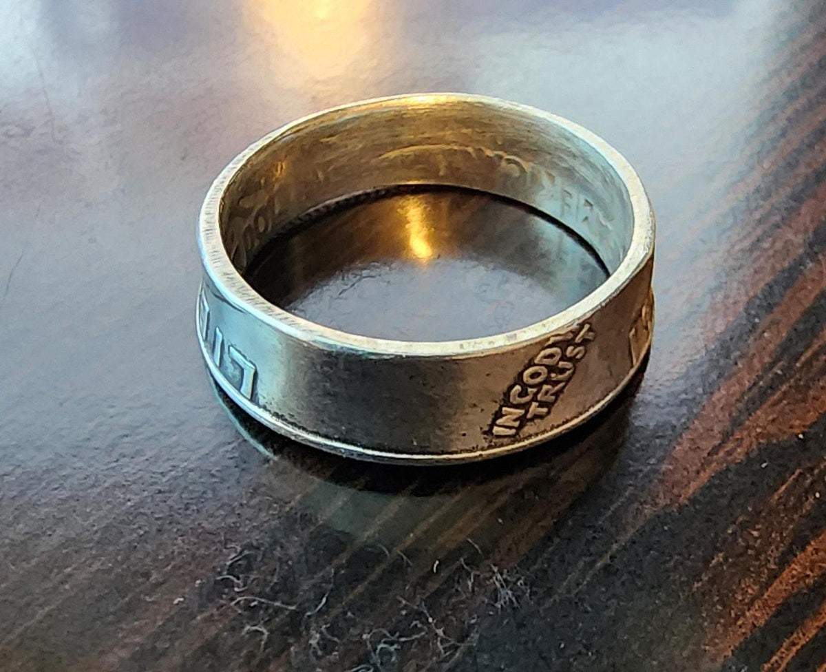 Unique 1962 Quarter Sterling Silver Ring - Vintage Statement Jewelry - Size US 8 1/4
