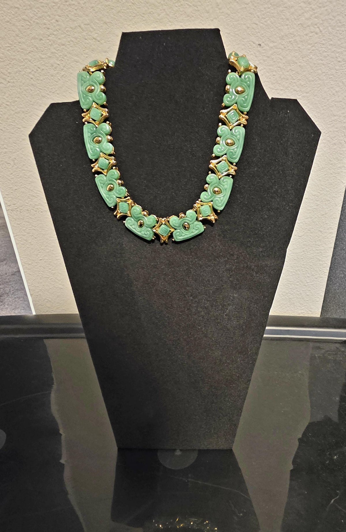 Vintage Hattie Carnegie Green Lucite Choker | 1960s Asian Inspired Necklace | Jade Carved Scroll Design