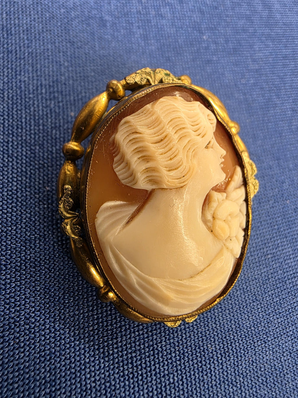 Vintage Shell Cameo Brooch 10k Gold Victorian Lady Portrait Pin Antique Jewelry Gift