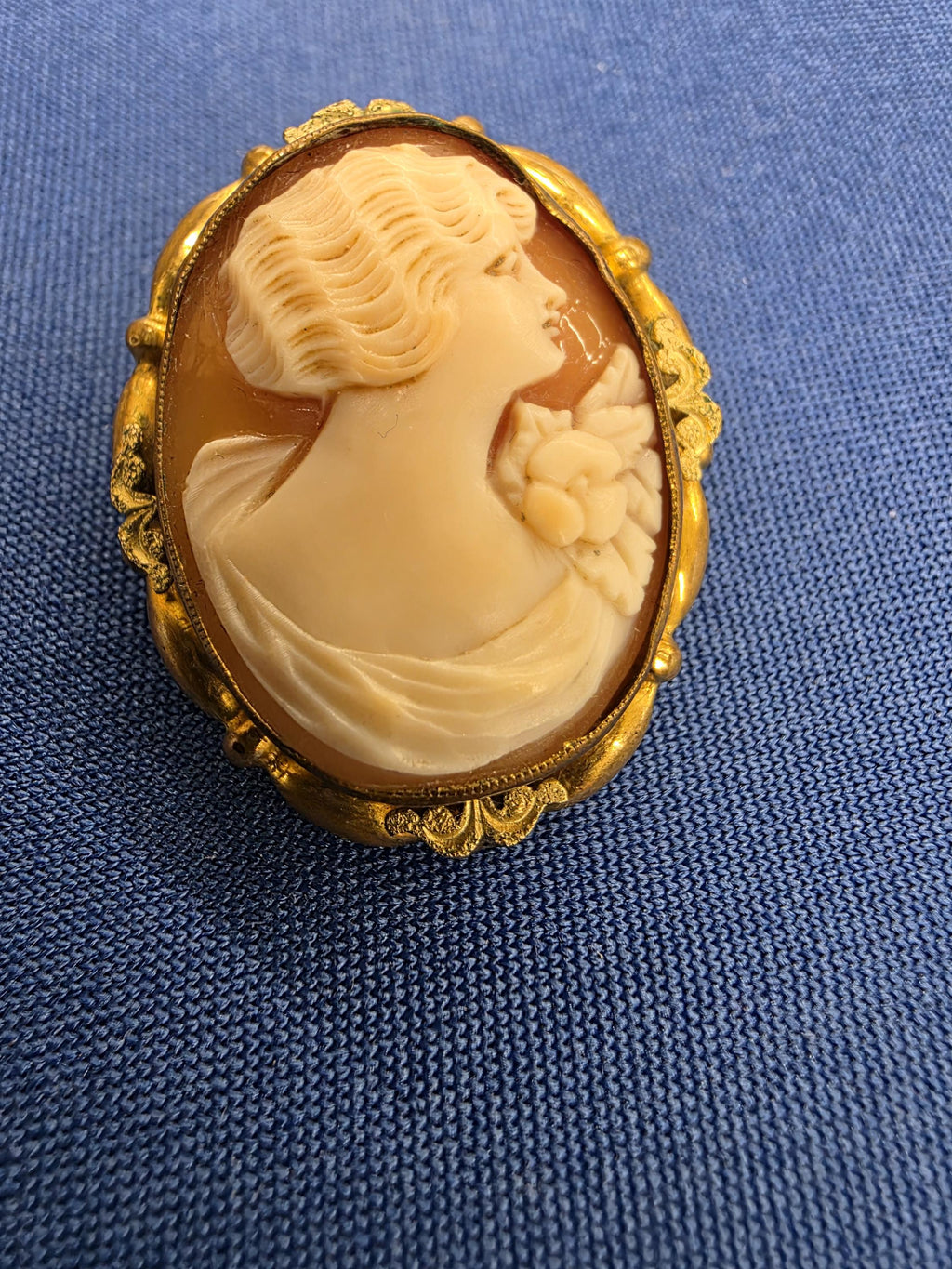 Vintage Shell Cameo Brooch 10k Gold Victorian Lady Portrait Pin Antique Jewelry Gift