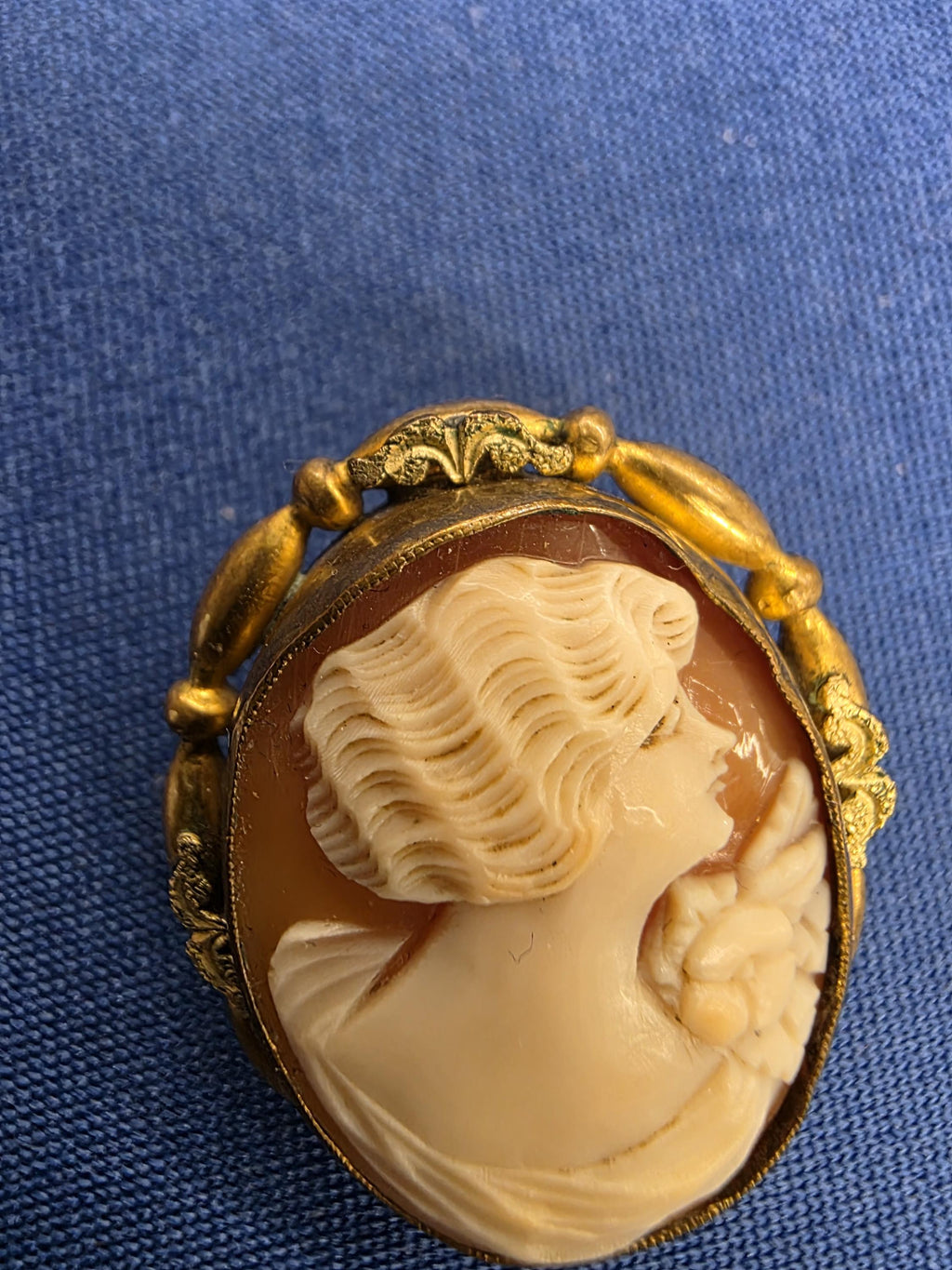 Vintage Shell Cameo Brooch 10k Gold Victorian Lady Portrait Pin Antique Jewelry Gift